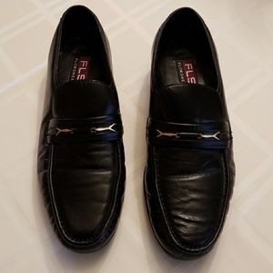 Men's dress shoe